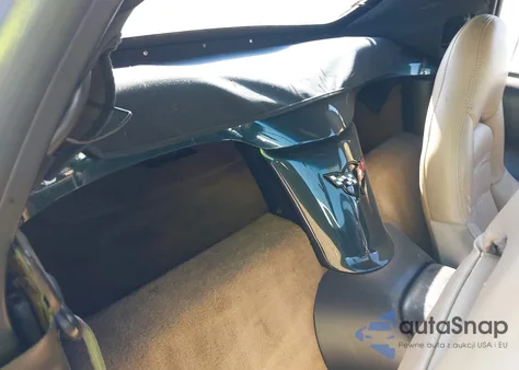 2000 Chevrolet Corvette из США, поврежденный, VIN 1G1YY32G2Y5111941